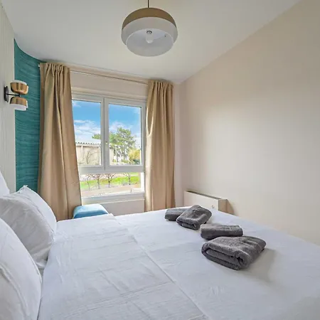Magnificent Apartment- 2br-4p- شقة